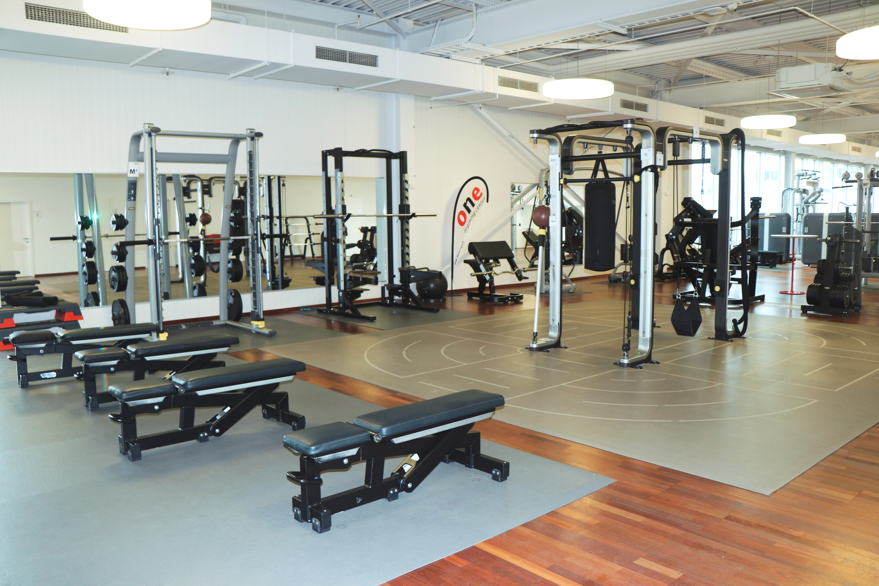 Free Weights ACTIV FITNESS Rothenburg
